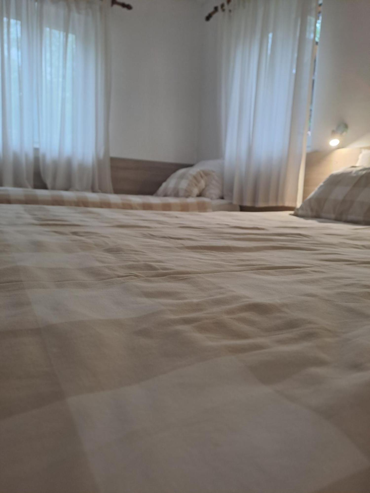 Guesthouse Andrea Poljanak Luaran gambar