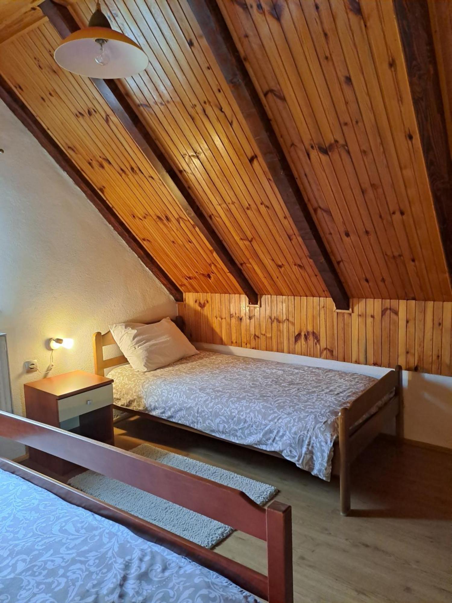 Guesthouse Andrea Poljanak Luaran gambar
